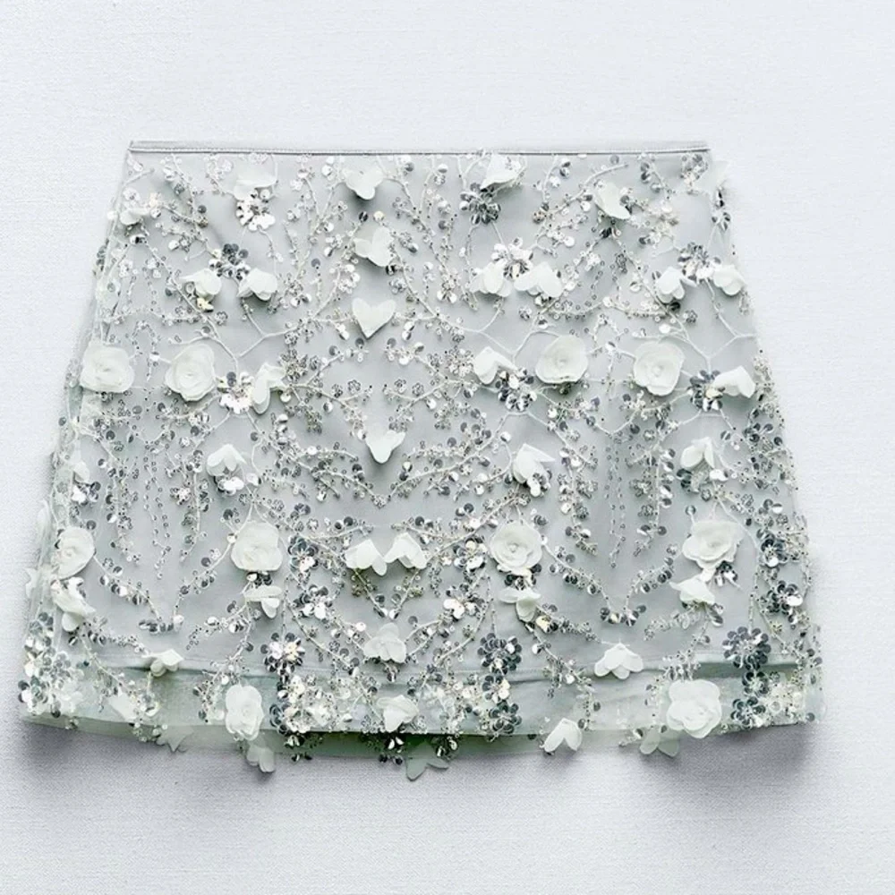 Sold*****Zara sequined and beaded mini - Picture 1 of 3